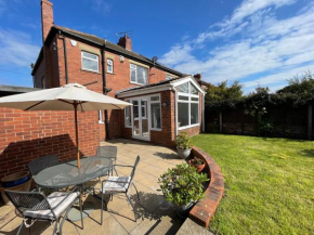 Seaview House, Tynemouth - Luxury Family Holiday Home